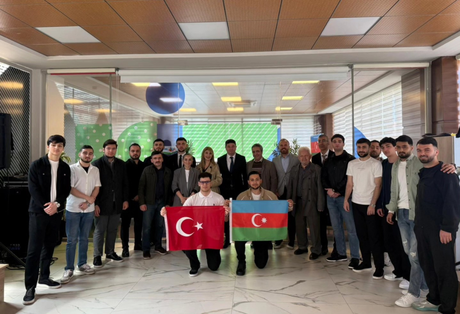 Rizə vilayətində Azərbaycan və Türkiyənin regionları arasında əməkdaşlıq məsələləri müzakirə olunub