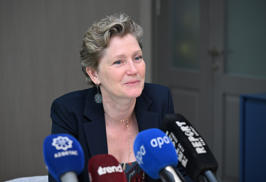 Marianne de Jong : La coopération entre l'Azerbaïdjan et les Pays-Bas en matière de Couloir médian se développe