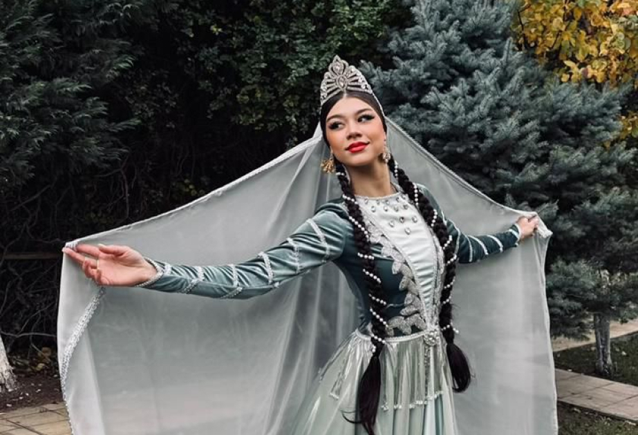 “Rəqs özünə qayıdışdır”: Gənc sənətçi xalq sənətinə sevgisi haqqında