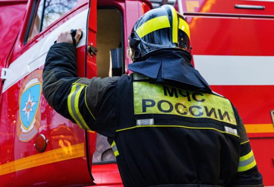 Обрушение на Колыме: до 8 человек остаются под завалами