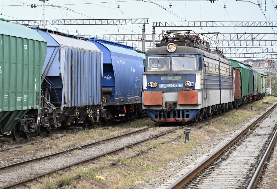 Another shipment of Russian products to Armenia transits through Azerbaijani territory