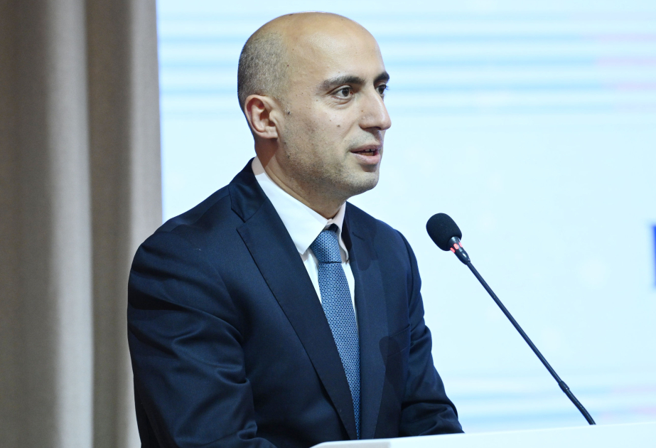 Nazir: Qızların təhsili növbəti onilliklərdə təhsil siyasətini müəyyənləşdirən amildir