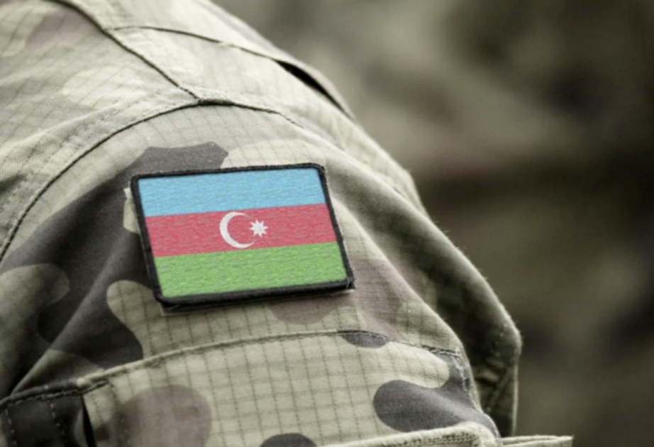 Hərbi qulluqçular şəxsi jetonla təmin ediləcəklər