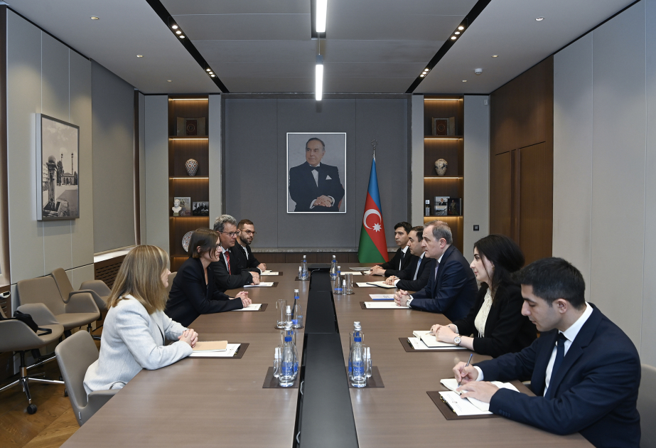 La presidenta del CICR es informada sobre la agenda de paz entre Azerbaiyán y Armenia