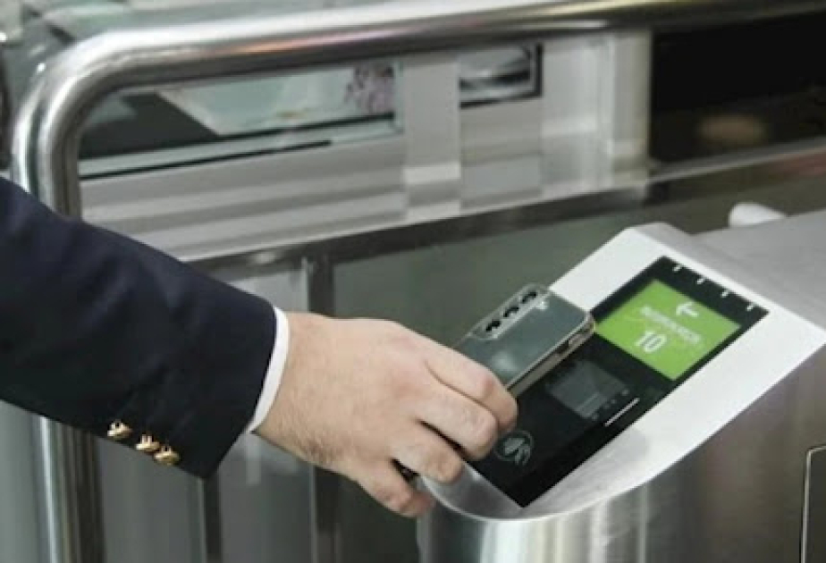 Внесена ясность в вопрос «регулярного списания средств» при оплате по NFC в метро и автобусах
