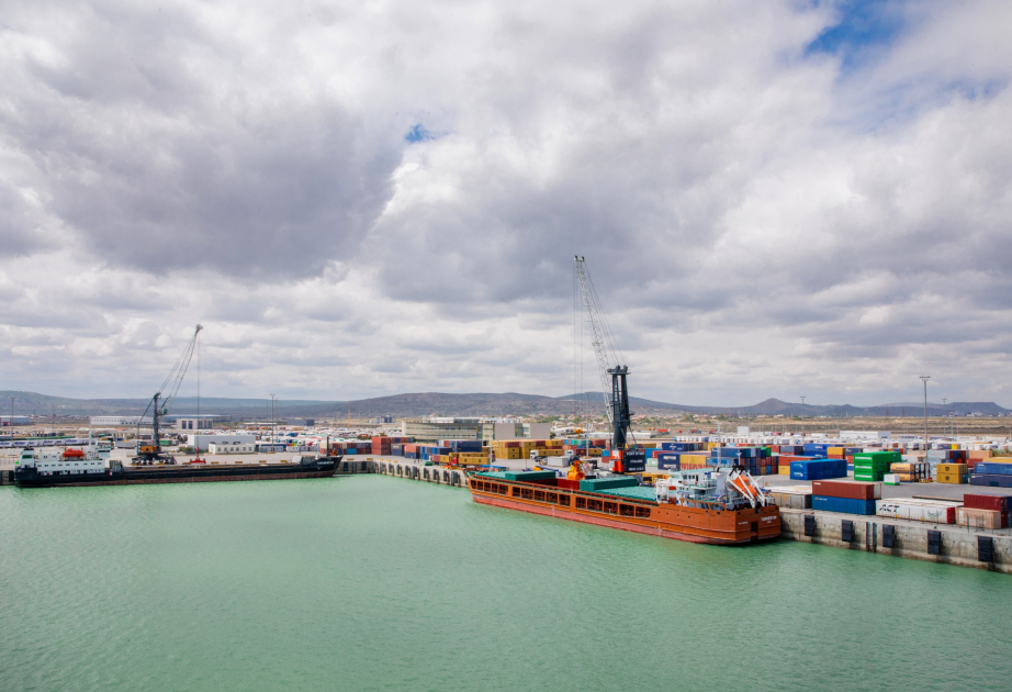 Nuevo muelle puesto en funcionamiento en el Puerto de Bakú