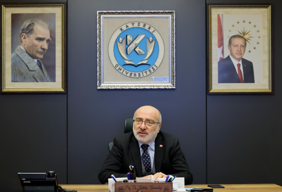 İğdır Universitetinin rektoru: WUF13 bütün ölkələr üçün oriyentir olacaq