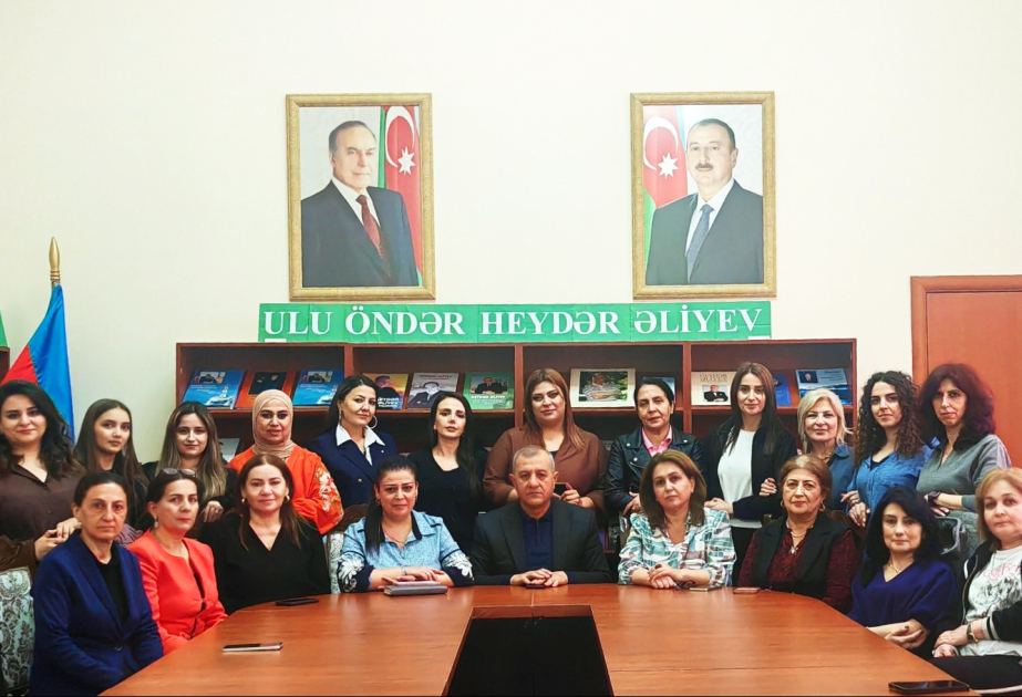 Naxçıvan kitabxanaçıları Respublika Gənclər Kitabxanasında təcrübə mübadiləsi aparıblar