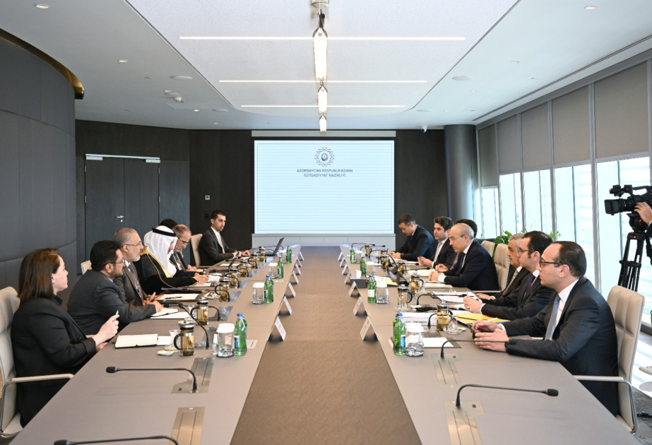 Azerbaijan, Islamic Development Bank explore cooperation