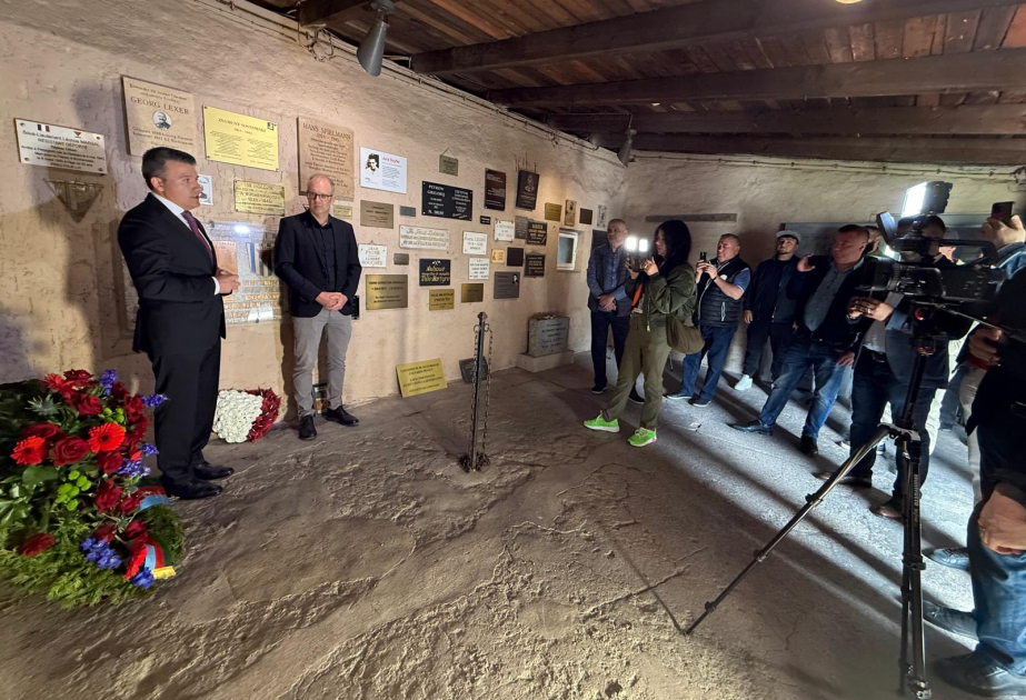 En el campo de concentración de Buchenwald se inauguró una placa conmemorativa dedicada a los prisioneros azerbaiyanos