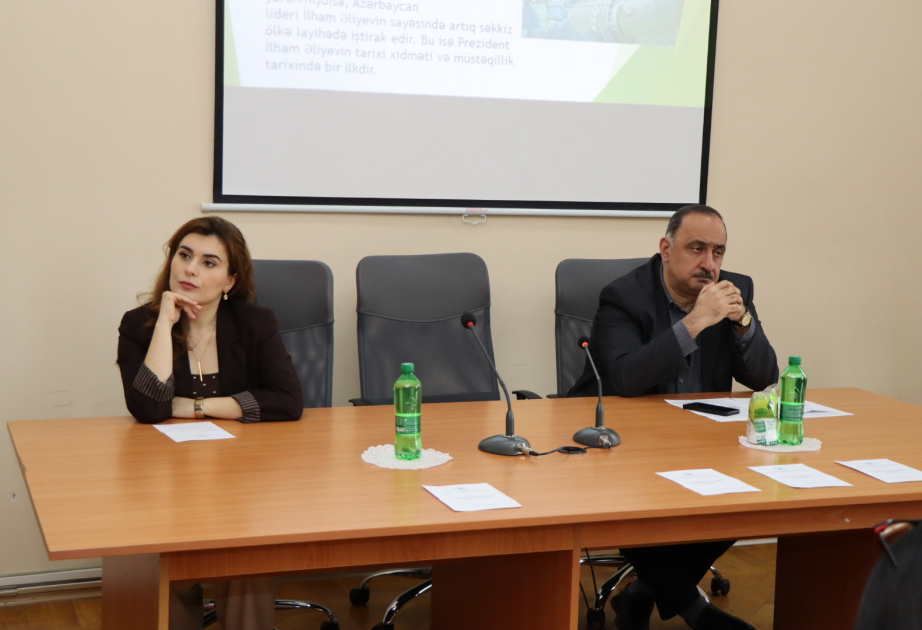 Tarix və Etnologiya İnstitutunda Azərbaycanın enerji infrastrukturunun tarixinə dair dəyirmi masa təşkil edilib