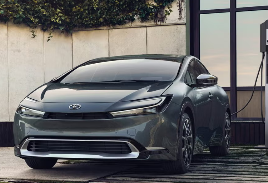 Azərbaycanda elektromobil və hibrid avtomobil idxalı kəskin azalıb – STATİSTİKA