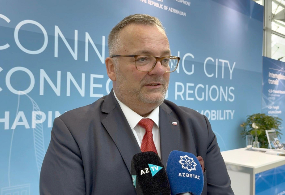 Czech minister hails Azerbaijan’s contribution to International Transport Forum