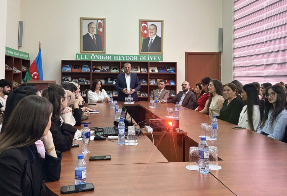 Respublika Gənclər Kitabxanasında ailə dəyərləri təbliğ olunub