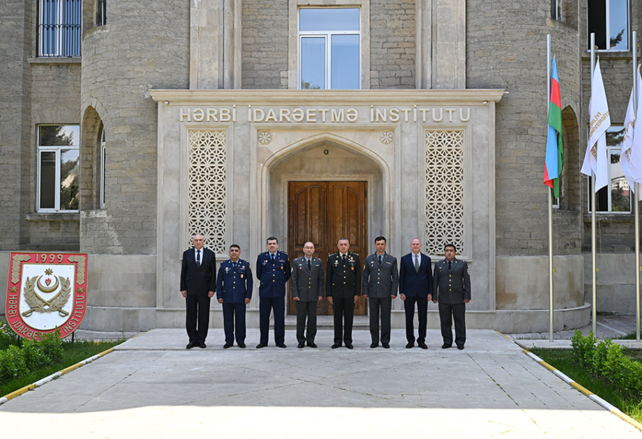 Özbəkistan nümayəndə heyəti Milli Müdafiə Universitetini ziyarət edib