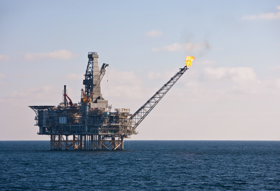 Le prix du pétrole azerbaïdjanais en forte diminution