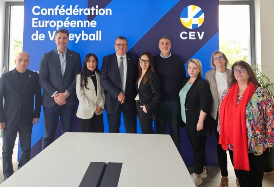 Aserbaidschanischer Vertreter nimmt an Sitzung des Europäischen Volleyballverbands in Luxemburg teil