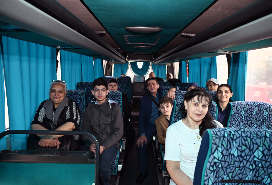 Nuevos grupos de reasentados fueron enviados a las ciudades de Aghdam y Khojavend