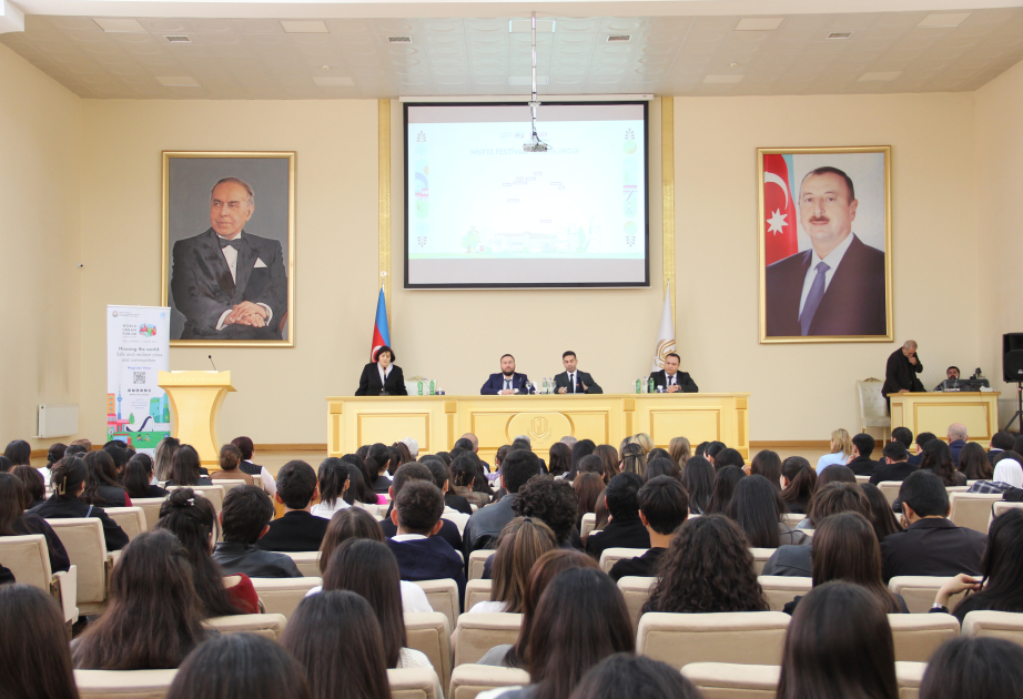 Gəncə Dövlət Universitetində WUF13 ilə bağlı təqdimat olub
