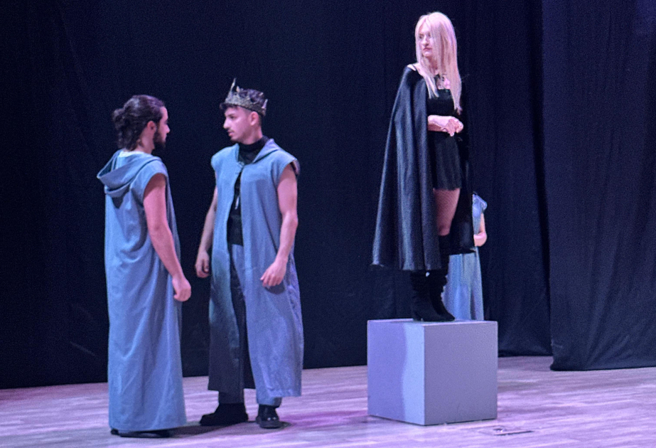 Azərbaycanlı tələbələr Antalyada keçirilən teatr festivalında iştirak ediblər