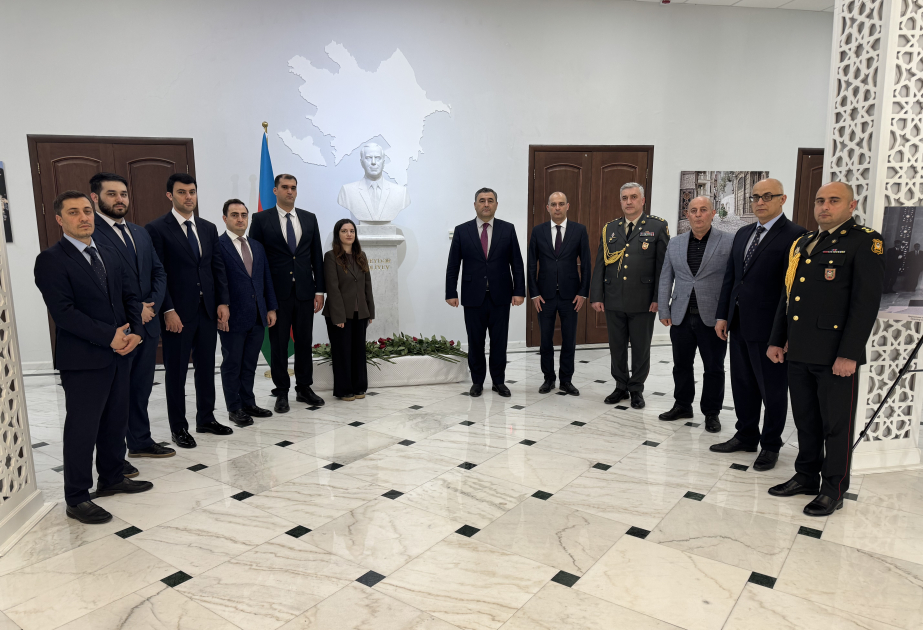 Astanada Ulu Öndər Heydər Əliyevin anadan olmasının ildönümü qeyd edilib