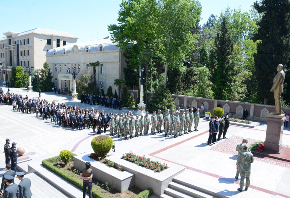 Ümummilli Lider Heydər Əliyevin əziz xatirəsi xalqın qəlbində daim yaşayır