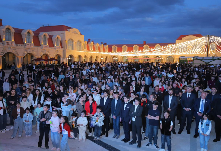 Naxçıvanda Ümummilli Lider Heydər Əliyevin xatirəsi konsert proqramı ilə yad edilib