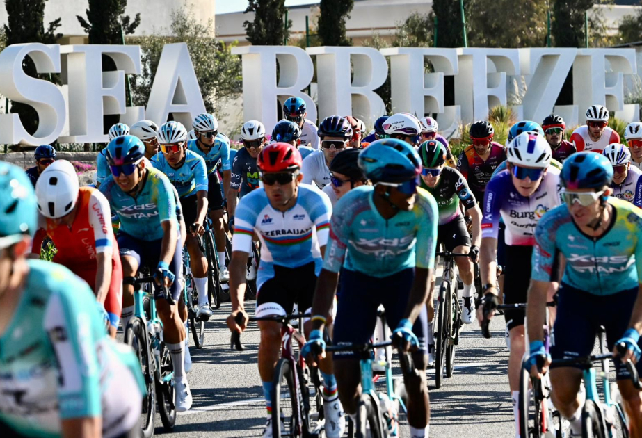 Comienza la segunda etapa de la carrera ciclista internacional “Bakú-Khankendi”