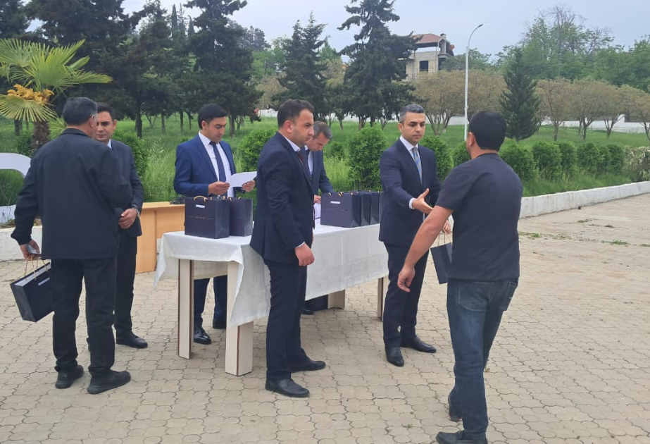 Azerbaiyán reubica a 18 familias más en el distrito de Khojavend