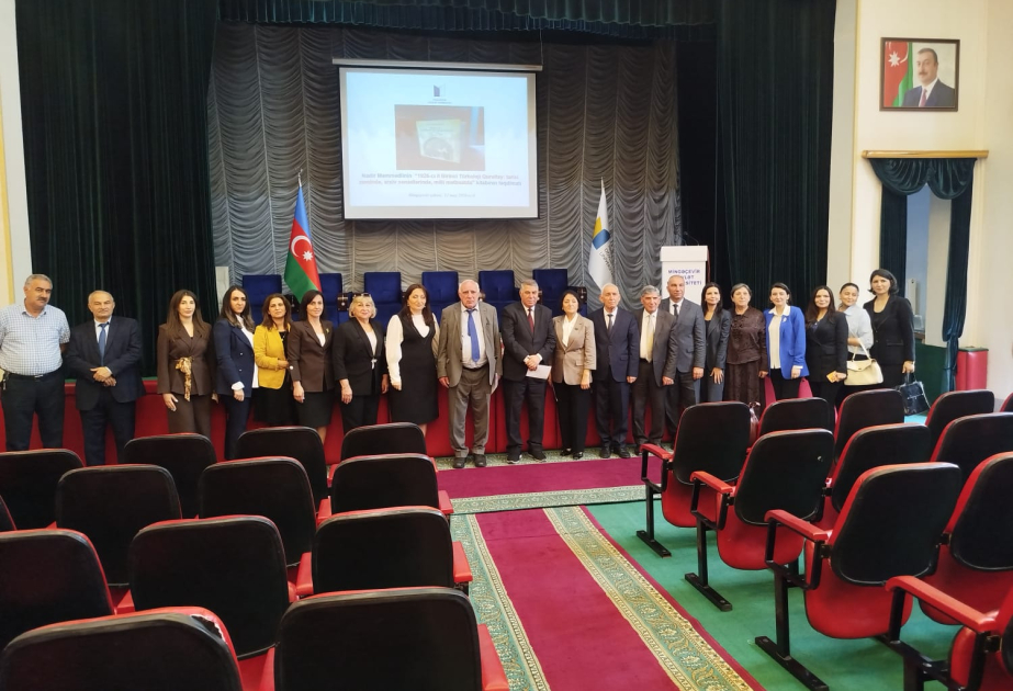 MDU-da Birinci Türkoloji Qurultaya həsr edilmiş kitabın təqdimatı olub