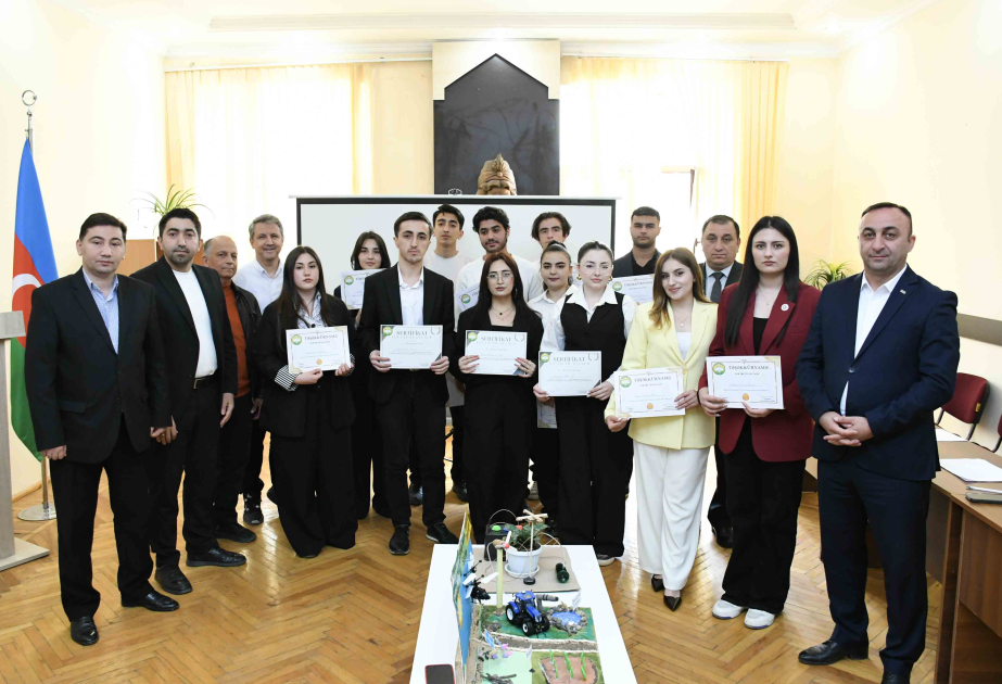 ADAU tələbələri elmi ideyalarını təqdim ediblər