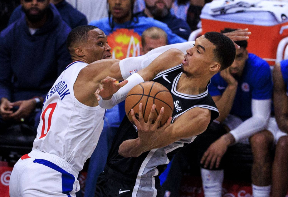 NBA: “San-Antonio Spörs” darmadağınla seriyada önə keçib
