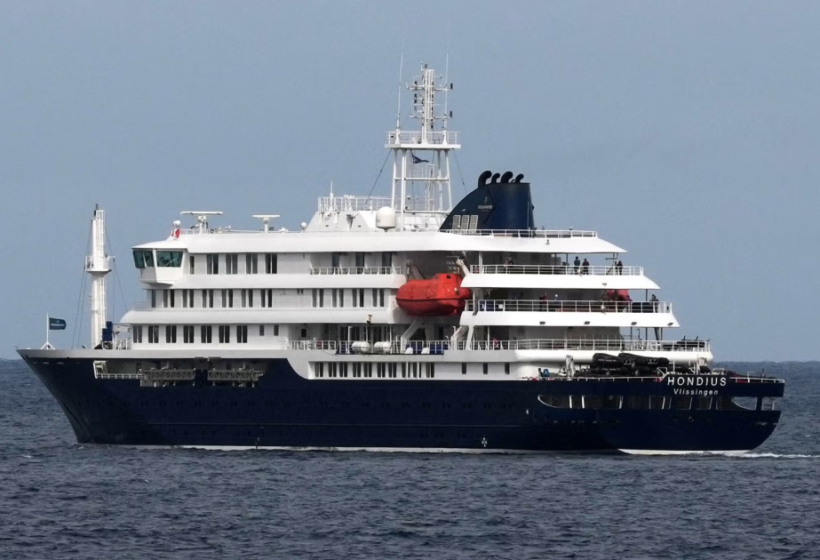 Böyük Britaniyanın 10 vətəndaşı Atlantik okeanın cənubundakı adalardan təcrid olunacaq