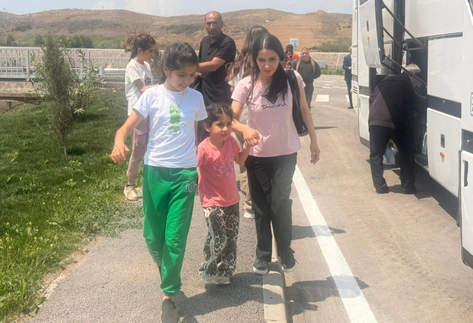 Növbəti köç karvanı Şükürbəyli kəndinə çatıb