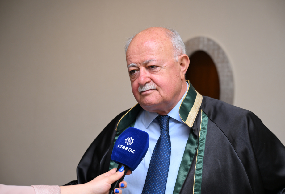 Altmış altı yaşlı keçmiş hakim: Düşünürəm ki, vəkil kimi faydalı ola bilərəm