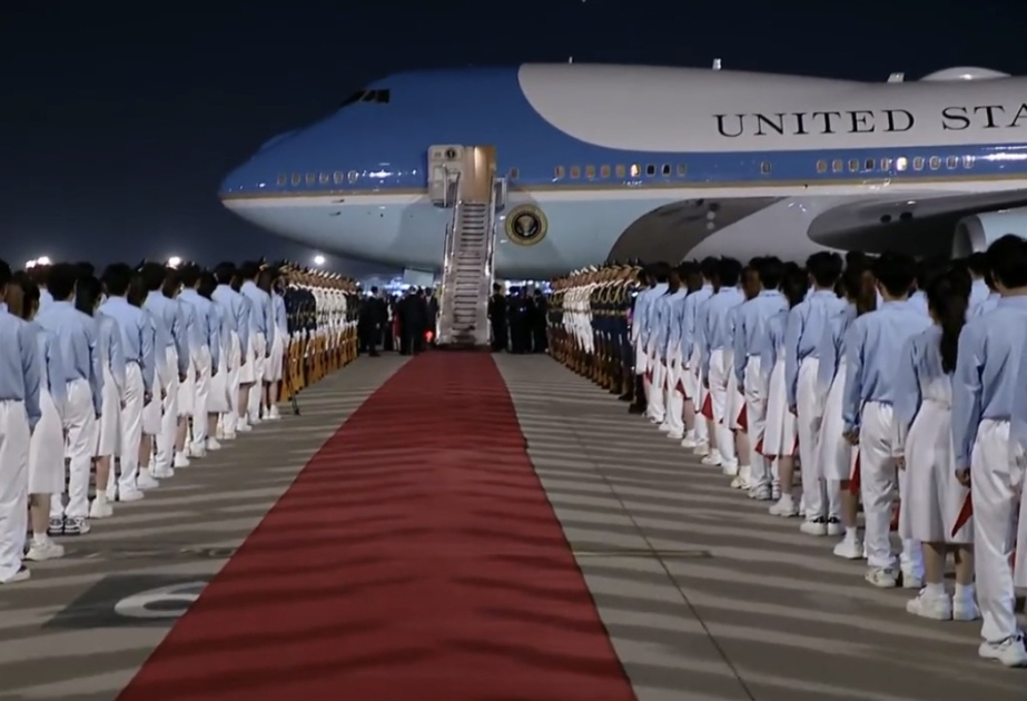 Donald Trump entame une visite en Chine