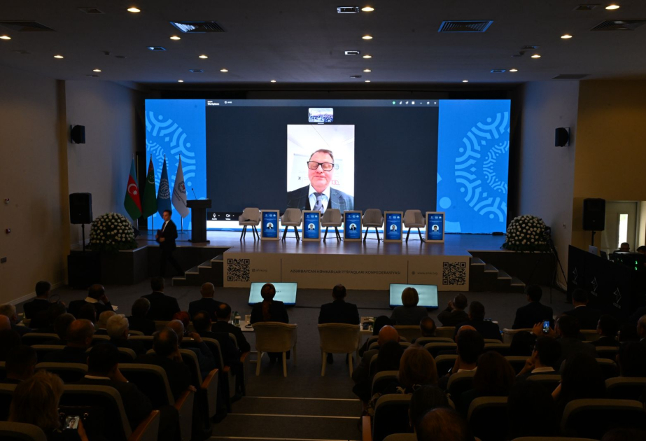 Bakıda “İqlim dəyişikliyi üzrə həmkarlar ittifaqlarının fəaliyyəti” mövzusunda konfrans