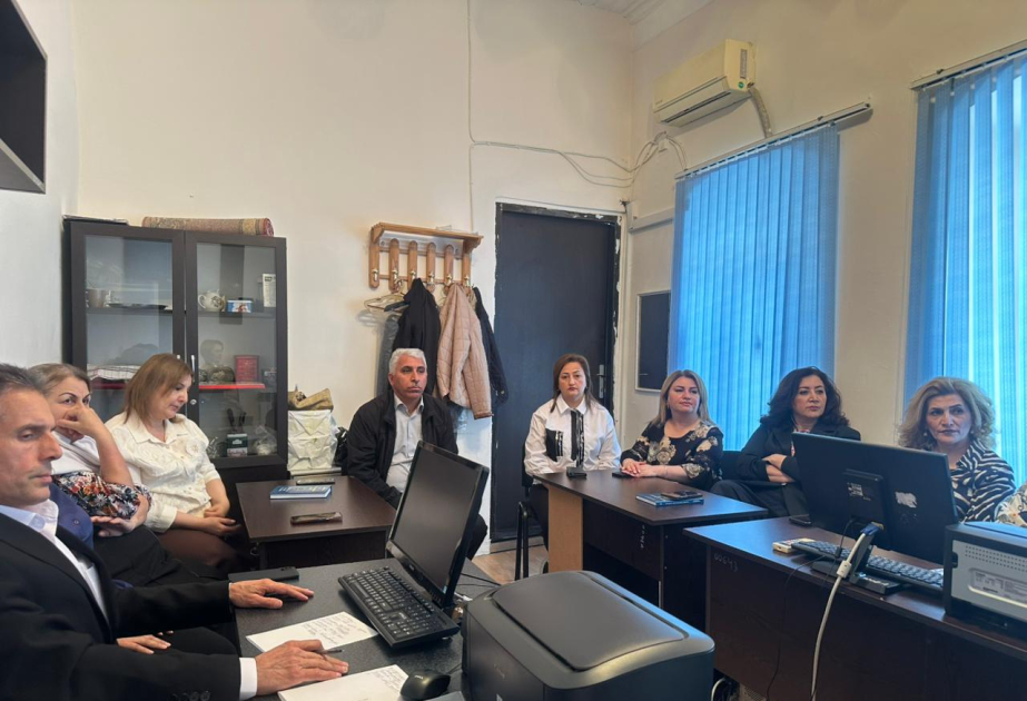 Folklor İnstitutunda “Ğaib dünya” və “Dağ-insan arxetipi” mövzularında məruzələr dinlənilib