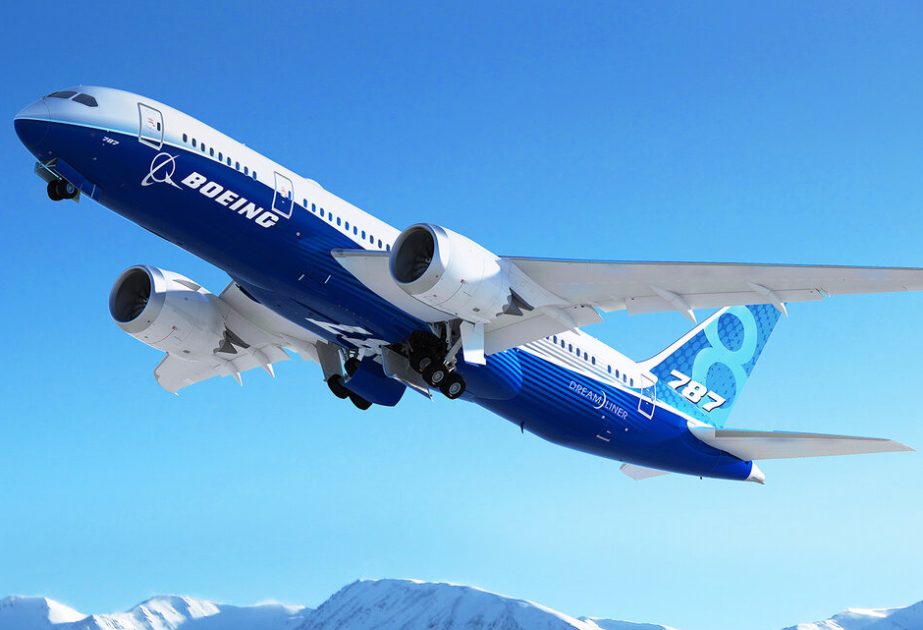 Boeing shares drop 4% after Trump announces China orders just 200 jets