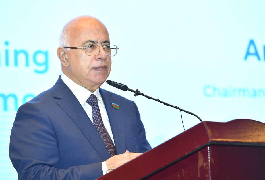 Azərbaycan “Ağıllı şəhər” və “Ağıllı kənd” layihələrini uğurla həyata keçirməyə qadirdir – Anar İsgəndərov VİDEO