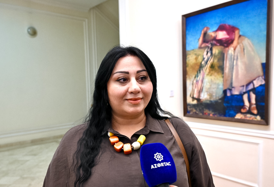 Deputat: Gənc rəssamların əsərləri sərgiyə xüsusi rəng qatır