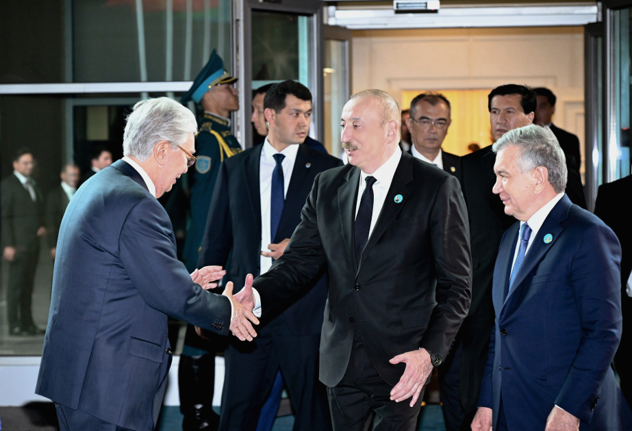 Präsident Ilham Aliyev beendet seinen Arbeitsbesuch in Kasachstan
