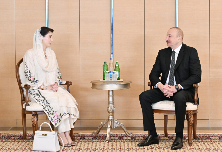Le président Ilham Aliyev reçoit la Première ministre de la province pakistanaise du Pendjab MIS A JOUR