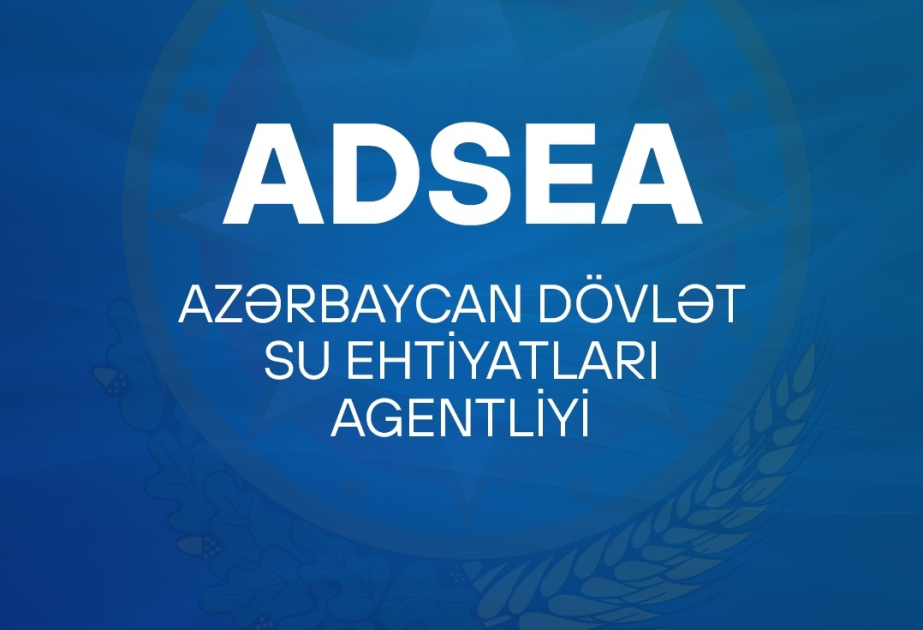 ADSEA-nın əməkdaşları gücləndirilmiş iş rejimi şəraitində ərazilərdən yağış sularını kənarlaşdırırlar