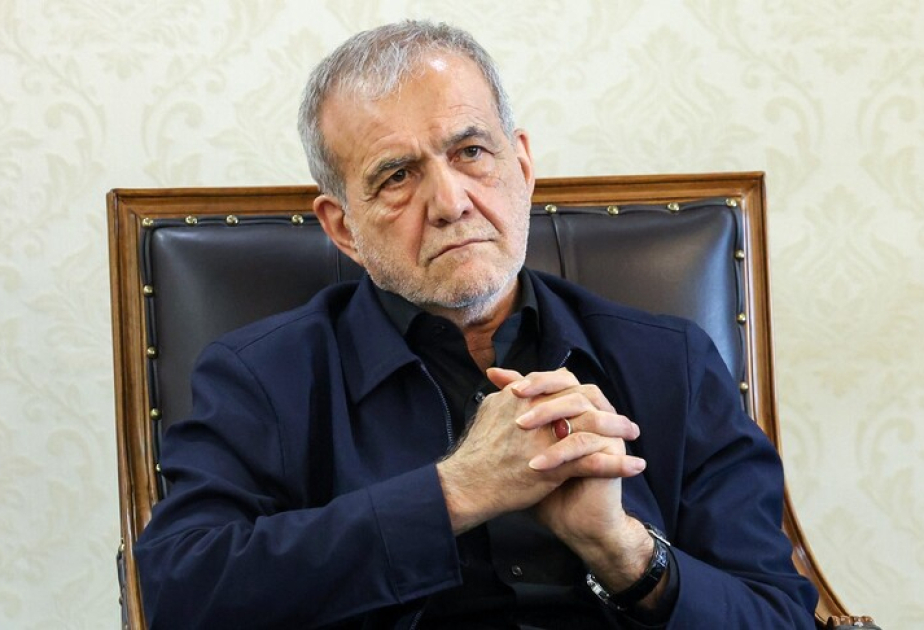 İran Prezidenti müharibənin iqtisadi və sosial nəticələrini aradan qaldırmaq üçün idarəetmə mexanizmlərinin gücləndirilməsinə çağırıb