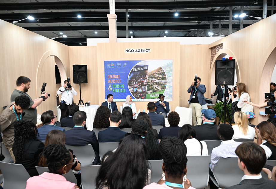 WUF13 : Un événement intitulé « Les injustices engendrées par le régime colonial et la crise du logement » débute