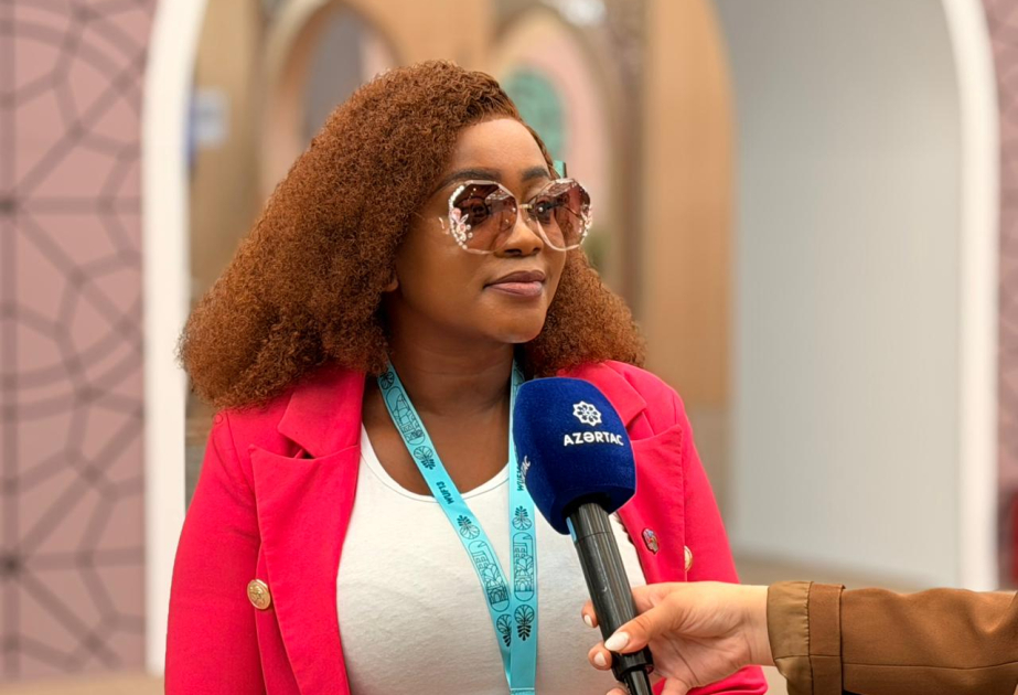 Keniyalı jurnalist: WUF13-də şəhərsalma və yenidənqurma təcrübələri geniş maraq doğurur
