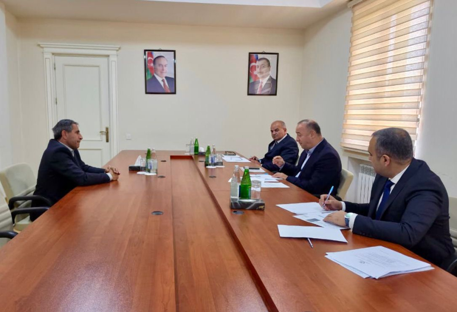 Tərtərdə vətəndaşların müraciətləri dinlənilib, təsərrüfatlara baş çəkilib