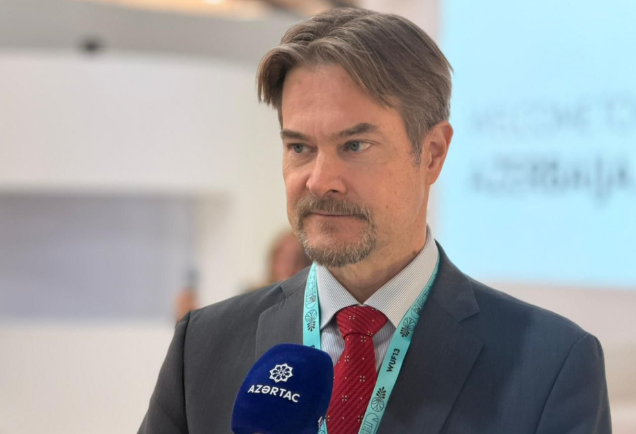 UNEP rəsmisi: WUF13-də iqlim dəyişikliklərinə hazırlıq və qlobal həll yolları diqqət çəkir