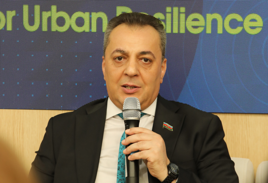 Vüqar İskəndərov: Şəhərlərin dayanıqlı inkişafı balanslı planlaşdırma ilə təmin olunur